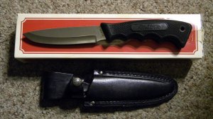 Western R16 USA Stainless Hunter Fixed Blade Sheath Knife in Box