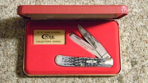 Case XX USA 2001 Black Bone 6254 SS L&N Railroad Collector's Edition Trapper Knife in Box
