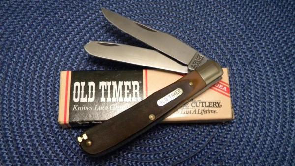 Schrade USA 96OT Delrin Bearhead Trapper Knife with Pick & Tweezers in Box