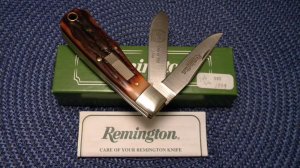 Remington USA 1999 A.T.A. Delrin UC741 (United Cutlery) Trapper Knife in Box