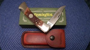 Remington USA Delrin R-9 Lockback Knife & Pouch in Box