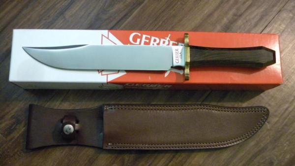 Gerber Portland, OR USA Cordia Wood Bowie Fixed Blade Sheath Knife in Box c.1991 Gerber Portland, OR USA Cordia Wood Bowie Fixed Blade Sheath Knife in Box c.1991