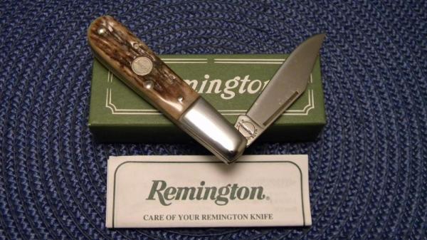 Remington USA Stag 18697 Barlow Knife in Box Remington USA Stag 18697 Barlow Knife in Box