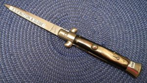 Rostfrei 8 5/8" Horn Button Close Italian Stiletto Switchblade Knife