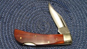 Case XX USA 8 Dot (1982) Pakawood P1051 1/2 LSSP Lockback Knife