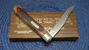 Schrade USA 194OT Delrin Gunstock Trapper Linerlock Knife in Box