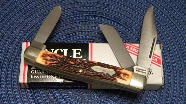 Schrade + USA 885UH Uncle Henry Staglon King Ranch Stockman Knife in Box Schrade + USA 885UH Uncle Henry Staglon King Ranch Stockman Knife in Box