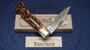 Remington USA 1990 Delrin R1306 Bullet Tracker Lockback Knife in Box
