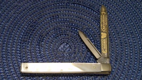 Fight'n Rooster Frank Buster Cutlery Germany Pearl 2 Blade Physician's Doctor's Knife Fight'n Rooster Frank Buster Cutlery Germany Pearl 2 Blade Physician's Doctor's Knife