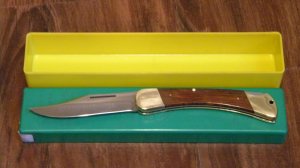 Puma Germany Wood 970 Game Warden Lockback Knife in Box c.1977