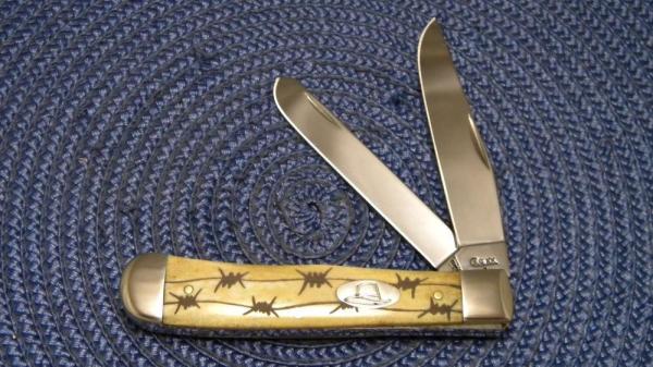 Case XX USA 2009 Barbed Wire Bone 6254 SS Trapper Knife Case XX USA 2009 Barbed Wire Bone 6254 SS Trapper Knife
