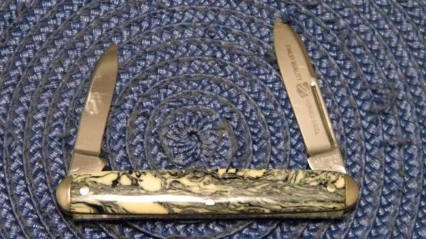 John Primble Belknap Hdw Mfg Co Swirl Composition Pen Knife c.1940-1968 John Primble Belknap Hdw Mfg Co Swirl Composition Pen Knife c.1940-1968