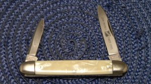 J Primble Belknap Germany 7024 Cracked Ice 2 Blade Pen Knife - c.1955