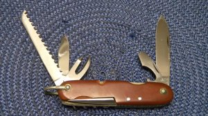 Wenger Tahara Red Fiber Inoxydable Swiss Army Knife