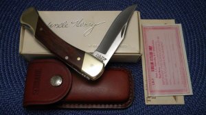 Uncle Henry Schrade + USA LB7 Wood Bear Paw Folding Lockback Knife in Box