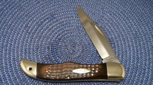 Case XX USA 2 Dot (1978) Laminated Wood 6165 SAB Folding Hunter Knife
