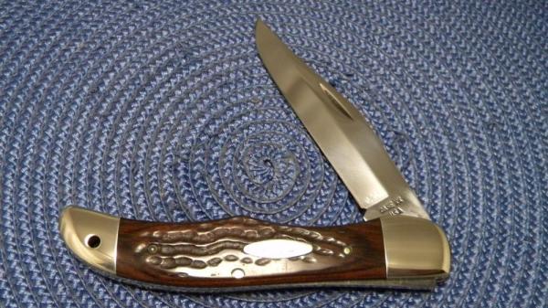 Case XX USA 1 Dot (1979) Laminated Wood 6165 SAB Folding Hunter Knife
