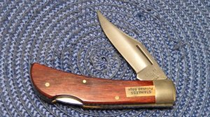 Case XX USA 8 Dot (1982) Pakawood P1051 1/2 LSSP Lockback Knife