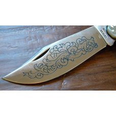 Case XX Stainless USA 3 Dot (1977) Stag Engraved Bolsters Blue Scroll 8 Knife Set Case XX Stainless USA 3 Dot (1977) Stag Engraved Bolsters Blue Scroll 8 Knife Set
