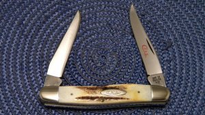 Case XX Stainless USA 2 Dot (1978) Stag Red Etch Muskrat SSP Knife
