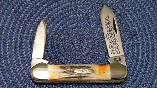 Case XX Stainless USA 3 Dot (1977) Stag 52131 SSP Blue Scroll Canoe Knife Case XX Stainless USA 3 Dot (1977) Stag 52131 SSP Blue Scroll Canoe Knife