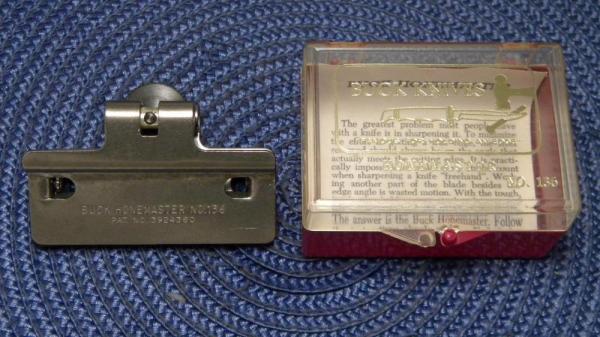 Buck Honemaster No. 136 Knife Sharpener in Box Buck Honemaster No. 136 Knife Sharpener in Box