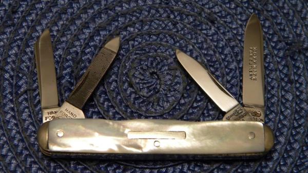 G. Ibberson & Co. Made in Sheffield England Hoffritz Pearl 4 Blade Pen Knife G. Ibberson & Co. Made in Sheffield England Hoffritz Pearl 4 Blade Pen Knife