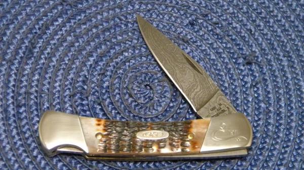 Case XX USA 1 Dot (1989) ROG61405L D Rogers Bone Damascus Lockback Knife