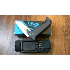 Gerber Portland OR USA Black Bolt Action Parabellum Knife & Pouch in Box Gerber Portland OR USA Black Bolt Action Parabellum Knife & Pouch in Box