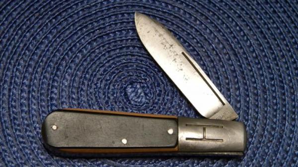 Hibbard H Composition Barlow Knife Hibbard H Composition Barlow Knife
