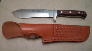 German Eye Solingen Germany Wood #356 Trophy Line Guide Knife & Sheath (Like a Puma White Hunter)