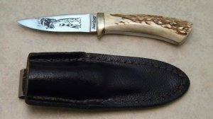 Frost Cutlery Japan Stag Coon Skinner Fixed Blade Sheath Knife