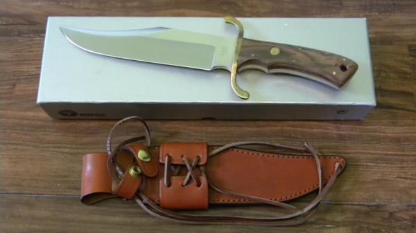 Boker Solingen Germany Stainless Wood 547 Bowie Fixed Blade Sheath Knife in Box Boker Solingen Germany Stainless Wood 547 Bowie Fixed Blade Sheath Knife in Box