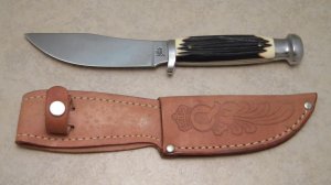 Queen #98 Made in USA Imitation Winterbottom Bone Hunting Fixed Blade Sheath Knife c.1980's