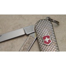 Victorinox Switzerland Stainless Rostfrei Diplomat Silver Alox Swiss Army Knife in Box Victorinox Switzerland Stainless Rostfrei Diplomat Silver Alox Swiss Army Knife in Box