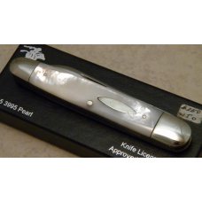 Winchester Trademark USA 1991 Pearl 3995 Whittler Knife in Box Winchester Trademark USA 1991 Pearl 3995 Whittler Knife in Box