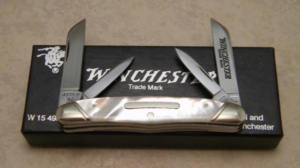 Winchester Trademark USA 1992 Pearl 4935 4 Blade Congress Knife in Box Winchester Trademark USA 1992 Pearl 4935 4 Blade Congress Knife in Box