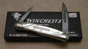 Winchester Trademark USA 1991 Pearl 2935 Wharncliffe Half Whittler Knife in Box