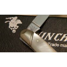 Winchester Trademark USA 1991 Pearl 2935 Wharncliffe Half Whittler Knife in Box Winchester Trademark USA 1991 Pearl 2935 Wharncliffe Half Whittler Knife in Box
