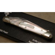 Winchester Trademark USA 1991 Pearl 2935 Wharncliffe Half Whittler Knife in Box Winchester Trademark USA 1991 Pearl 2935 Wharncliffe Half Whittler Knife in Box