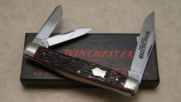 Winchester Trademark USA 1991 Bone 3907 Whittler Knife in Box Winchester Trademark USA 1991 Bone 3907 Whittler Knife in Box