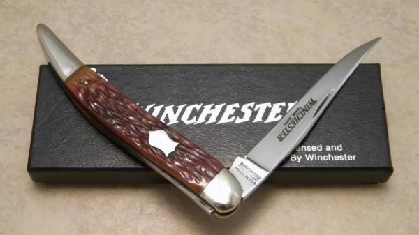 Winchester Trademark USA 1987 Brown Bone Toothpick Knife in Box Winchester Trademark USA 1987 Brown Bone Toothpick Knife in Box