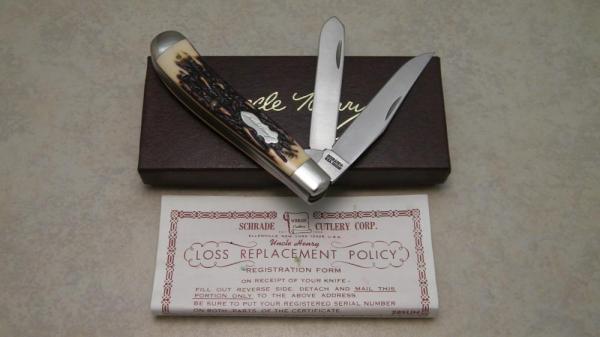Schrade + USA 285UH Uncle Henry Staglon Pro Trapper Knife in Box Schrade + USA 285UH Uncle Henry Staglon Pro Trapper Knife in Box