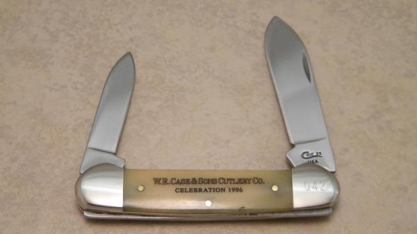 Case XX USA 4 Dot (1996) W.R. Case & Sons Cutlery Co. Celebration Bone 62131 SS Canoe Knife Case XX USA 4 Dot (1996) W.R. Case & Sons Cutlery Co. Celebration Bone 62131 SS Canoe Knife
