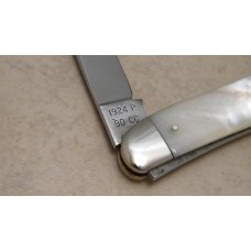 Winchester Trademark USA 1990 CC Pearl 1924 Toothpick Knife in Box Mason Dixon Knife Club 1 of 100 Winchester Trademark USA 1990 CC Pearl 1924 Toothpick Knife in Box Mason Dixon Knife Club 1 of 100