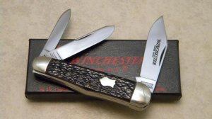 Winchester Trademark USA 1988 Bone 3904 Whittler Knife in Box