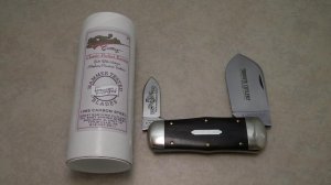 Great Eastern Cutlery Northfield UN-X-LD 2011 Ebony Wood 462211 Whaler Knife in Tube