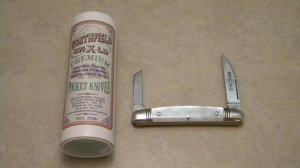 Great Eastern Cutlery Northfield UN-X-LD 2011 White Pearl LG 620211 Half Whittler Knife in Tube