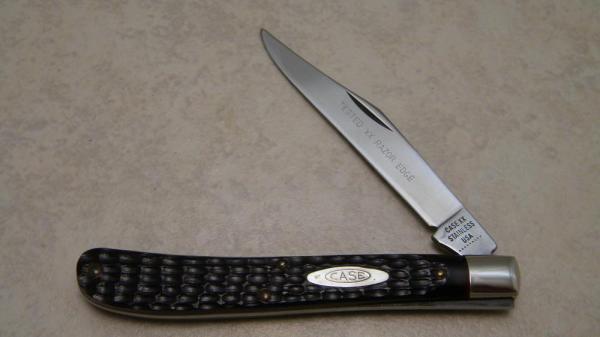 Case XX Stainless USA 9 Dot (1971) Delrin 61048 SSP Tested XX Razor Edge Slimline Trapper Knife