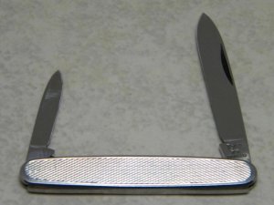 Hen & Rooster Stainless C. Bertram Germany Fancy Metal Pen Knife c.1970's 